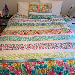 Pottery Barn Teen Full Comforter and shams